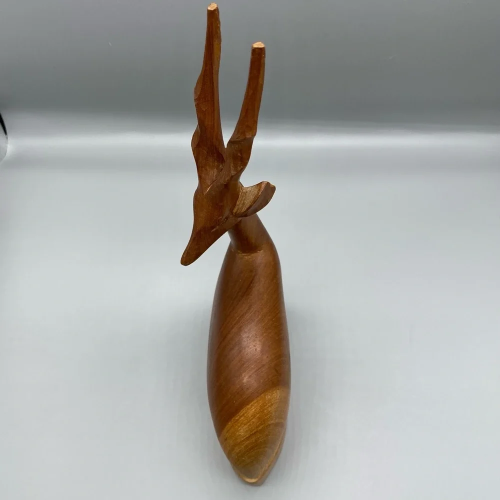 Vintage Wooden Carved Antelope Gazelle Ornament Home Decor Sitting Laying Down - Picture 6 of 7